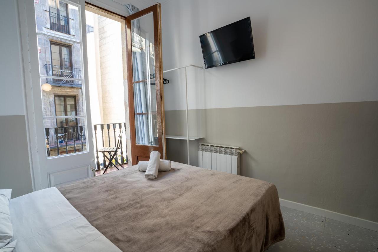 Hostal Hera Barcellona Esterno foto
